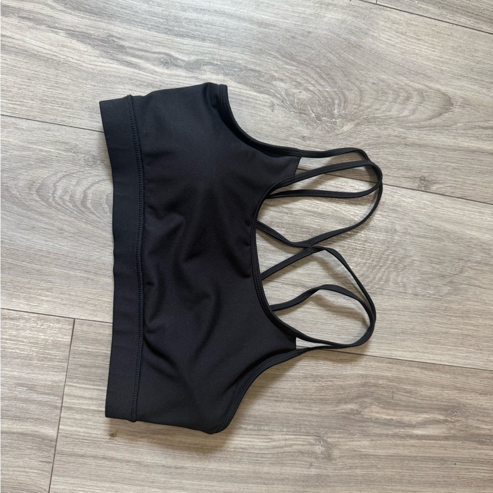 GAIAM Black Strappy Sports Bra Intimates